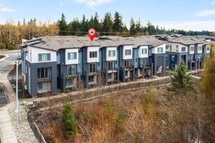 23702 8th Dr SE in Bothell, WA - Building Photo