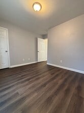265 Harmon Ln in Kernersville, NC - Foto de edificio - Building Photo
