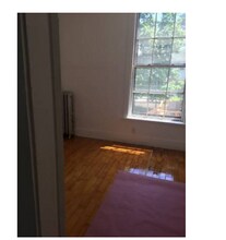 4 Adella Pl, Unit 1 in Boston, MA - Building Photo - Building Photo