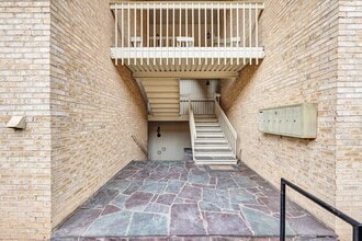 5260 Crossbow Cir in Roanoke, VA - Building Photo - Building Photo