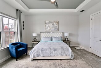 8337 Promoso Ct in Naples, FL - Foto de edificio - Building Photo