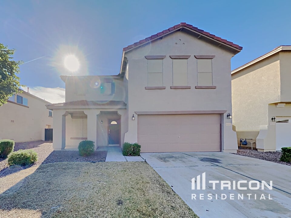 8554 E Kiva Ave in Mesa, AZ - Building Photo