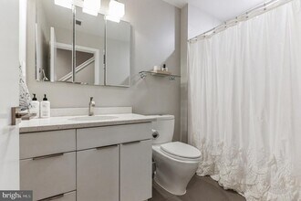 2227 Latona St in Philadelphia, PA - Building Photo - Building Photo