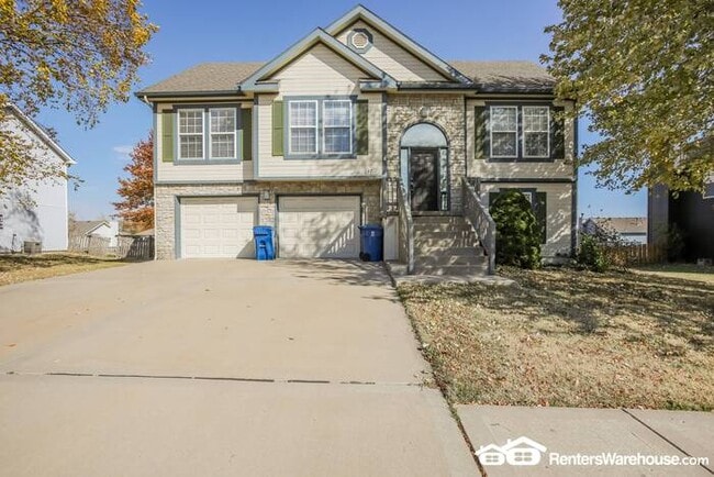 property at 1711 Debrah Dr