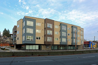 Green Lake Tyee (The Clarke) in Seattle, WA - Foto de edificio - Building Photo