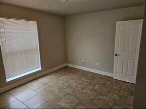 44154 Simpson Pl in Hammond, LA - Foto de edificio - Building Photo