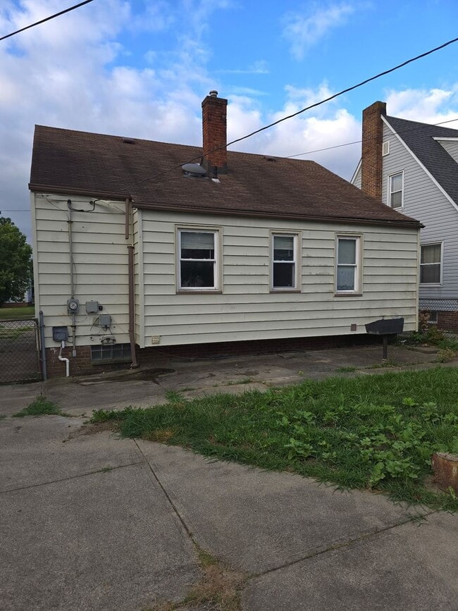 13116 Harold Ave in Cleveland, OH - Building Photo - Building Photo