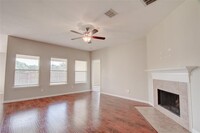 8209 Green Ash Dr in McKinney, TX - Foto de edificio - Building Photo