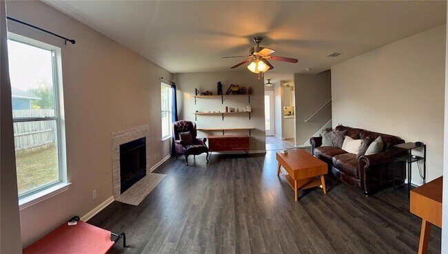 541 Zebra Dr, Unit 01-0462 in Kyle, TX - Building Photo - Building Photo