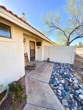 200 E Belcourte Pl in Tucson, AZ - Building Photo - Building Photo