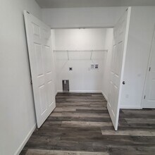 412 E Doxey St in Strafford, MO - Building Photo - Building Photo