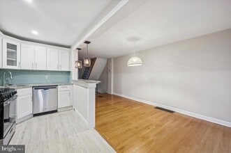 650 Magnolia Ave in Glenolden, PA - Building Photo - Building Photo