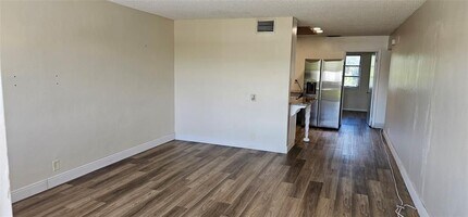 2175 NE 56th St in Fort Lauderdale, FL - Building Photo - Building Photo