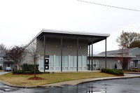 The Village Apartments in Jackson, MS - Foto de edificio - Building Photo