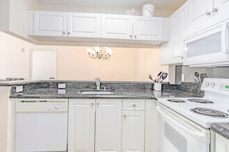 2916 Tuscany Ct in Palm Beach Gardens, FL - Building Photo - Building Photo