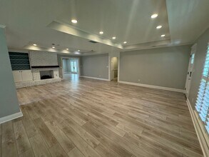 831 Bay Cliffs Rd in Gulf Breeze, FL - Building Photo - Building Photo