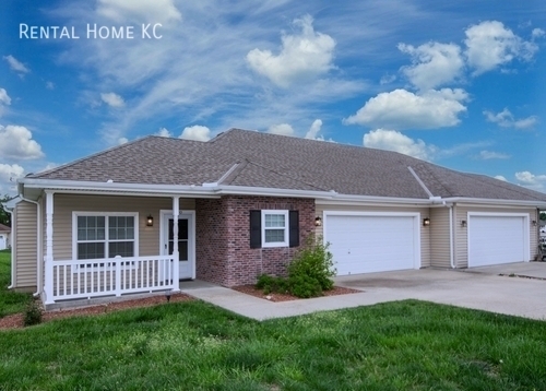 property at 2100 N 114th St