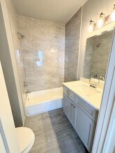 5231 S Michigan Ave in Chicago, IL - Building Photo - Building Photo