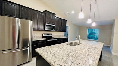 4340 Lake Shore Dr in St. Cloud, FL - Building Photo - Building Photo