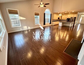 68 Shell Hall Way in Bluffton, SC - Foto de edificio - Building Photo