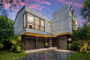 4024 Bonita Ave in Miami, FL - Building Photo
