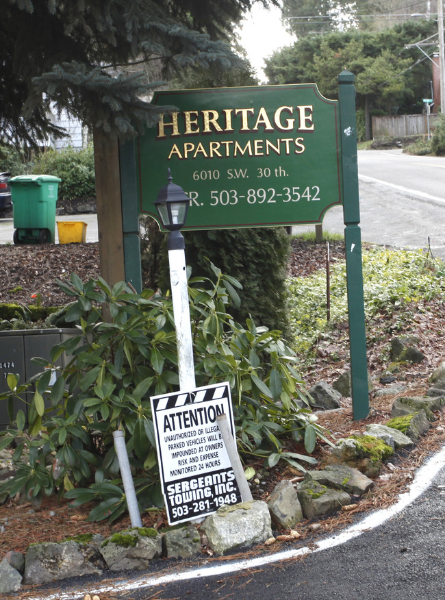 Heritage Apartments in Portland, OR - Building Photo - Building Photo