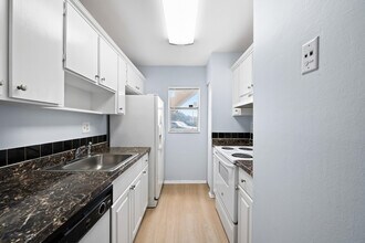 3258 Coral Ridge Dr in Coral Springs, FL - Foto de edificio - Building Photo