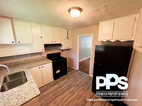 87 Pine St NE in Fairburn, GA - Building Photo - Building Photo