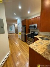 89 West Cedar St, Unit #2 in Boston, MA - Foto de edificio - Building Photo