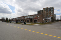 10-66 Alton Towers Cir in Toronto, ON - Building Photo - Building Photo