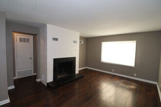 830 W 14th St in Junction City, KS - Building Photo - Building Photo