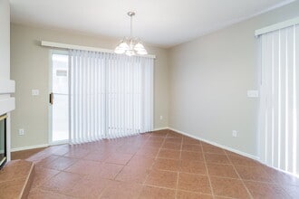 3307 Epson St in Las Vegas, NV - Building Photo - Building Photo