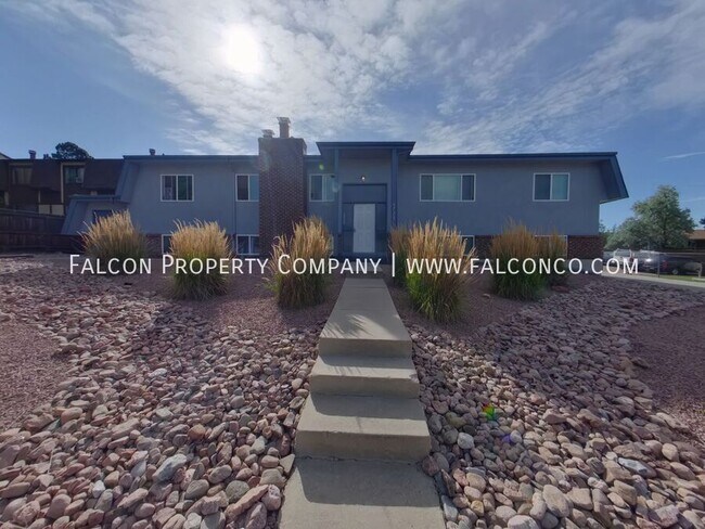 property at 4725 Picturesque Dr