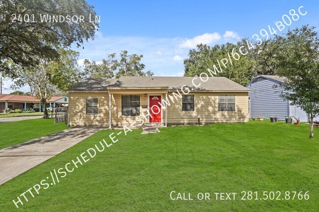 2401 Windsor Ln in Pasadena, TX - Foto de edificio - Building Photo