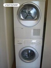 175 W 76th St in New York, NY - Building Photo - Building Photo