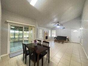 14227 Clear Forest Dr in Sugar Land, TX - Building Photo - Building Photo