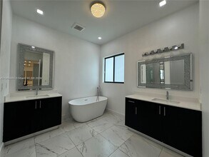 13284 SW 228th St in Goulds, FL - Building Photo - Building Photo