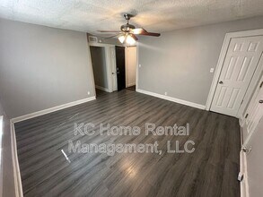 1112 W 41st Ter in Kansas City, MO - Building Photo - Building Photo