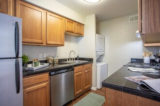 Silver Creek Apartments in Gainesville, FL - Foto de edificio - Interior Photo