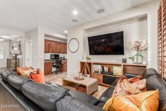 36965 N Crucillo Dr in San Tan Valley, AZ - Building Photo - Building Photo