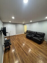 9119 Smith Ave in North Bergen, NJ - Building Photo - Building Photo