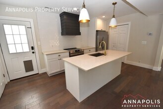 1708 Chesapeake Dr in Edgewater, MD - Building Photo - Building Photo