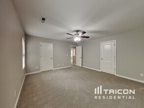 2015 Blue Rock Ct in Greensboro, NC - Building Photo - Building Photo
