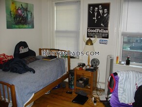 1426 Commonwealth Ave in Boston, MA - Building Photo - Building Photo