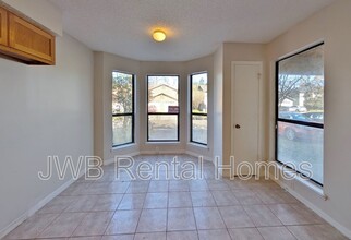 5556 Bennington Dr in Jacksonville, FL - Building Photo - Building Photo
