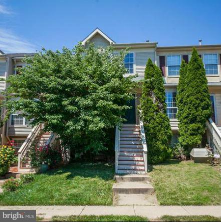 14108 Autumn Cir in Centreville, VA - Building Photo
