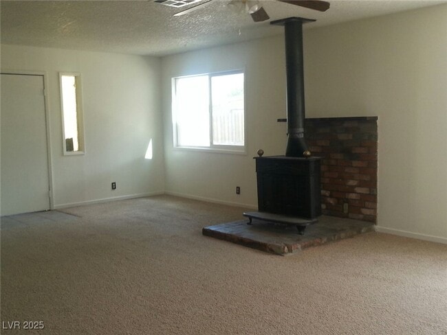 property at 2625 Hickey Ave