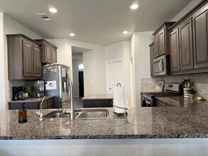 7106 Saguaro Rd in Odessa, TX - Building Photo - Building Photo