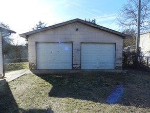 13130 Harlow Ln in St. Robert, MO - Building Photo - Building Photo