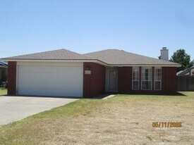 3617 Sides St in Plainview, TX - Building Photo